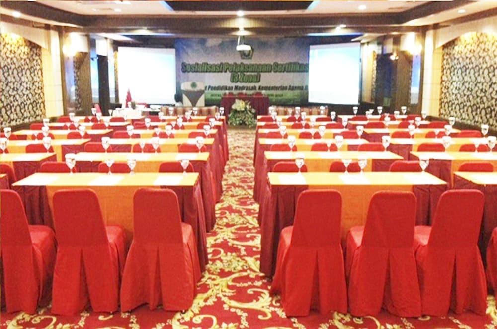 Batam Formosa Hotel מראה חיצוני תמונה