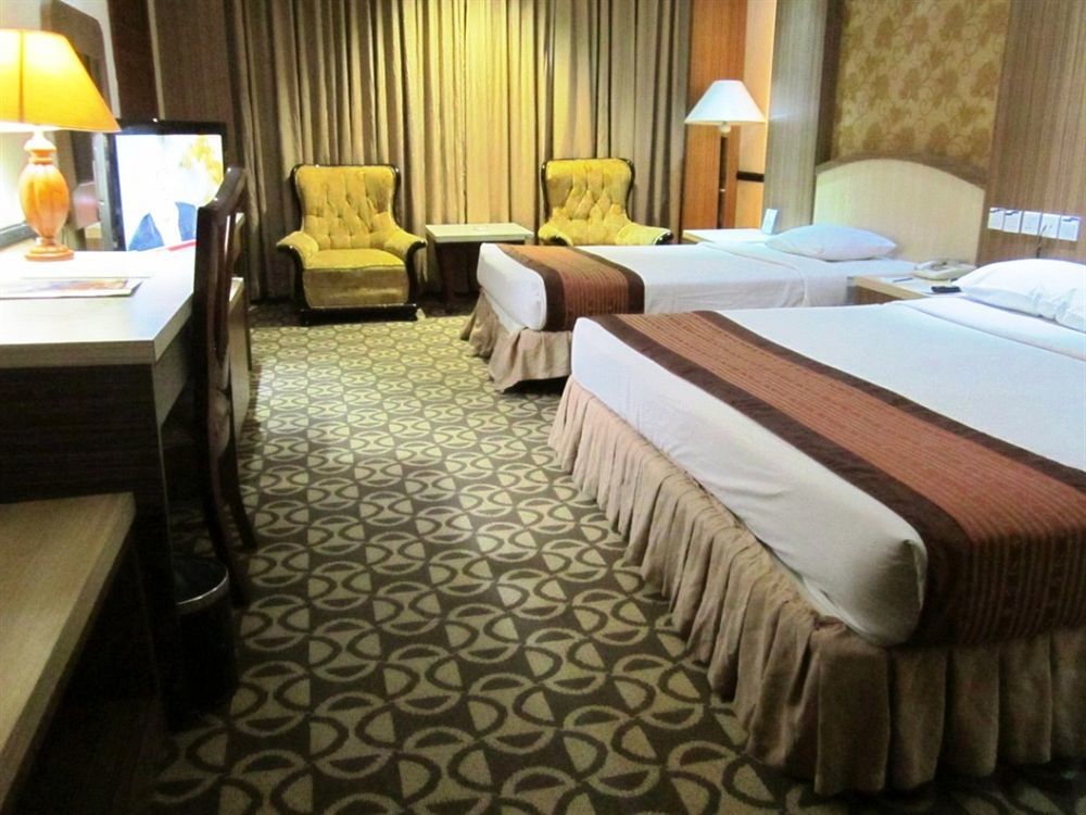 Batam Formosa Hotel מראה חיצוני תמונה