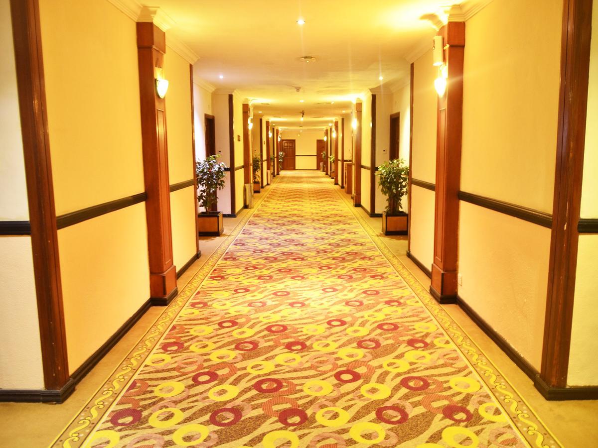 Batam Formosa Hotel מראה חיצוני תמונה