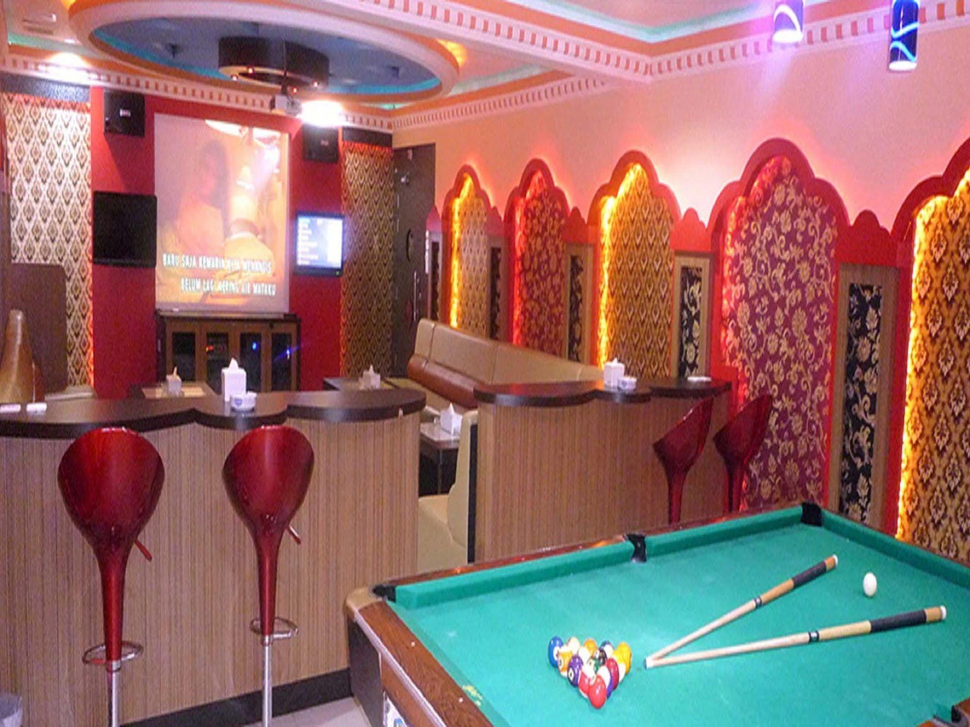 Batam Formosa Hotel מראה חיצוני תמונה