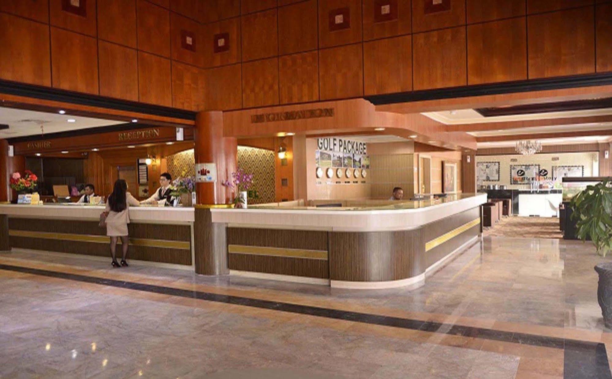 Batam Formosa Hotel מראה חיצוני תמונה